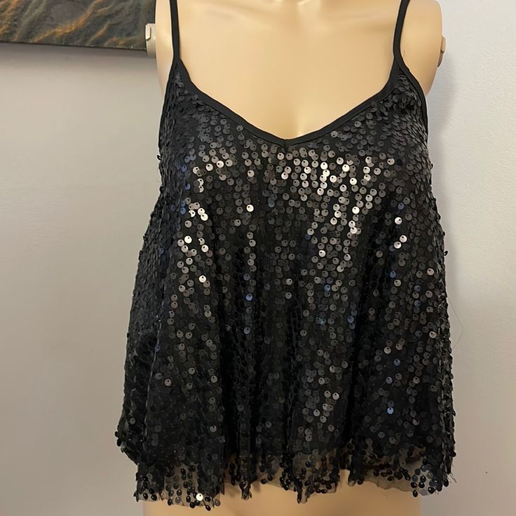 Altar’d State Black Sequin Overlay Black Lined Adjustable Strap Crop Shirt Size Small Casual Sequined Tank Top For Night Out, Black Sequined Tops For Spring, Glamorous Black Tank Top For Night Out, Chic Black Tops With Sequins, Glamorous Black Summer Tank Top, Chic Black Sequined Tops, Black Sequined Summer Blouse, Stretch Black Sequin Top, Black Stretch Sequin Top