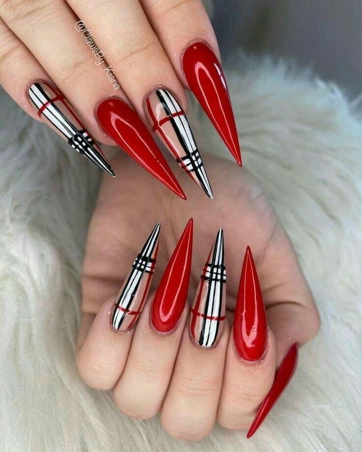 Stilleto Nails Designs, Unghie Nail Art, Pointy Nails, Sassy Nails, Red Acrylic Nails, Plaid Nails, Stiletto Nails Designs, Dope Nail Designs, Fall Acrylic Nails