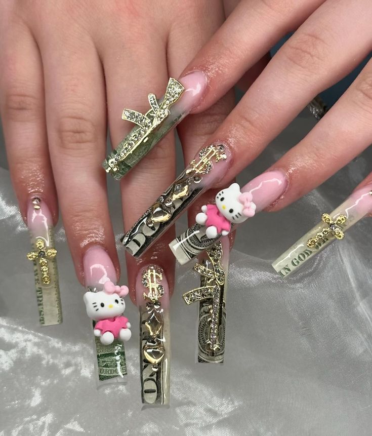 this money set😍😍😍 . . . . . . . #moneynails #greennails #xx/nails #2x/nails #goldnails #hellokitty #hellokittynails #cutenails #nails #nailsnailsnails #nailinspo #hesperia #victorvillenails #hesperianails #nailtech #hd #ie #nailtechnearme Money Inspired Nails, Junk Nails Hello Kitty, Short Money Nails, Money Acrylic Nail Design, Money Nail Set, Money Set Nails, Money Nails Acrylic, Nails Money, Money Nails Designs