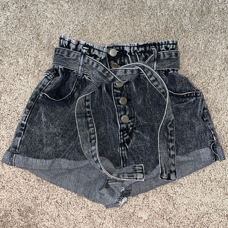 Brand New/Never Worn. Waist Is Stretchy And Belt Is Removable. Trendy Black Jean Shorts With Belt Loops, Grunge High Waist Jean Shorts With Built-in Shorts, Forever 21 High Waist Black Shorts, Grunge Short Bottoms With Belt Loops, Forever 21 Black Bottoms With Built-in Shorts, High Waist Grunge Shorts For Spring, Trendy Forever 21 High-waisted Shorts, Forever 21 High-waist Jean Shorts With Built-in Shorts, Grunge High-waist Jean Shorts With Built-in Shorts