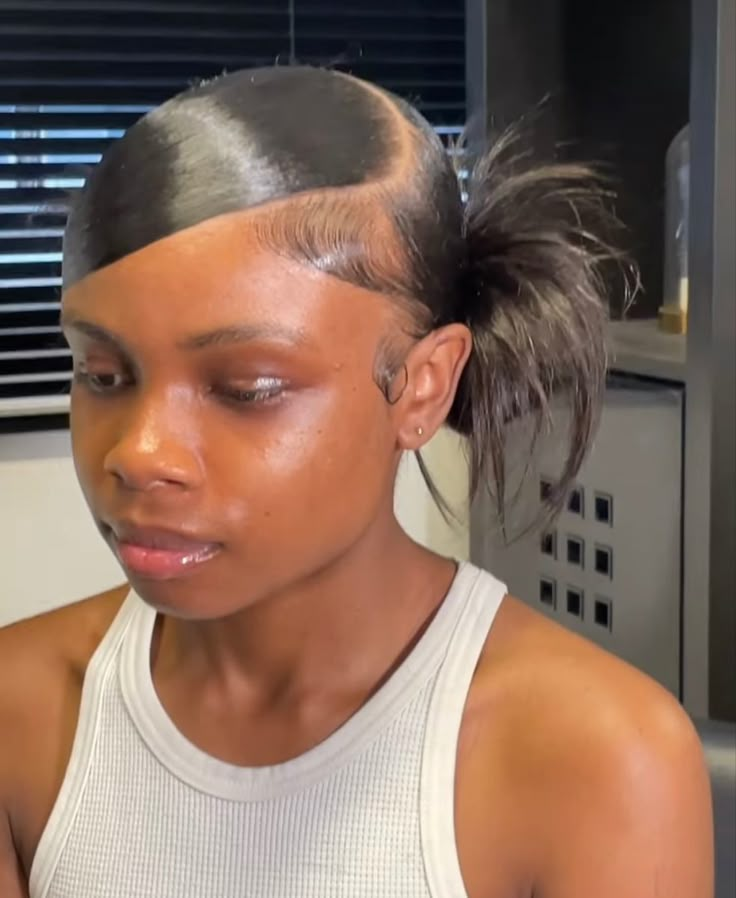 Space Buns With Side Part, Spiky Bun Black Women, Side Part 2 Buns, Space Braids, Slick Space Buns, Side Part Bun Black Women, Low Space Buns Black Women, Side Part Space Buns, Side Part Slick Back Bun