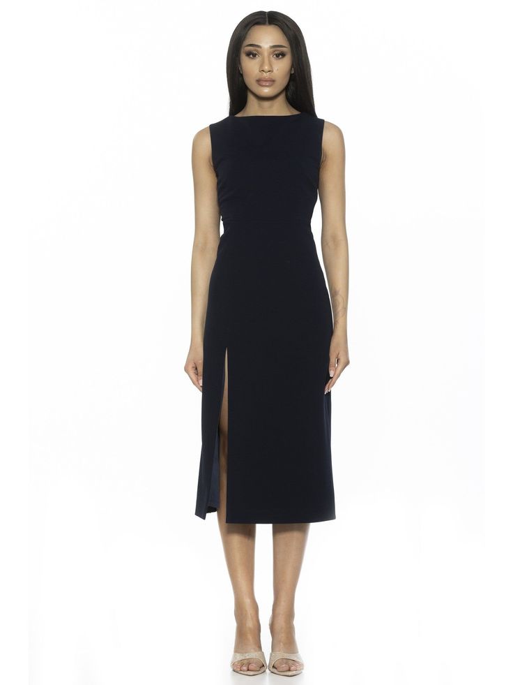 Simple Sheath Dress, Boat Neck Wrap Dress, Straight Aline Dress, Midi Dress Professional, Boatneck Midi Dress, Boat Neck Formal Dress, Black Business Casual Dress, Cocktail Dress For Work Event, Work Cocktail Outfit