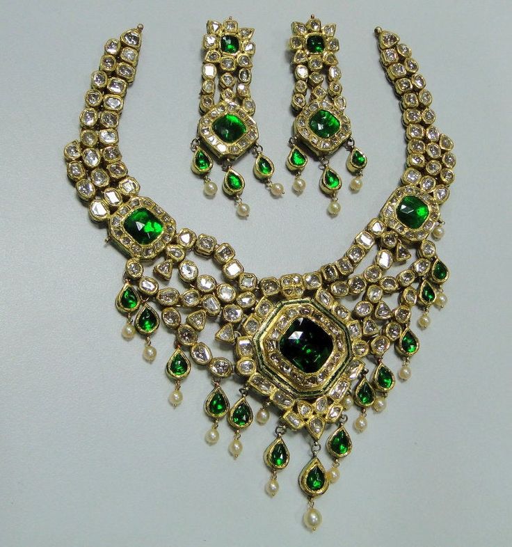 "20 carat solid gold, Old cut Diamonds and multicolor Enamel work necklace (Kundan Meena choker)with Matching Earrings. A large necklace Ideal for special occasions set with eye popping clear old cut genuine Diamonds. A solid piece of jewelry good for family Heirloom which will last for ever. Multicolor enamel at the back giving this piece a unique look of quality, great workmanship and great value for Money. Length of necklace -25 cm (9.84\") Size could be adjusted according to your requierment 22k Gold Chain Necklace, Gold Pendant Necklace Jewellery, Work Necklaces, White Gold Pendant Necklace, Large Necklace, Diamond Necklace Set, Gold Bead Necklace, Gold Jewelry Necklace, Silver Gemstone Jewelry