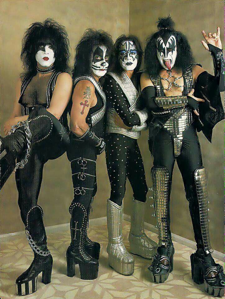 the kiss band posing for a photo together