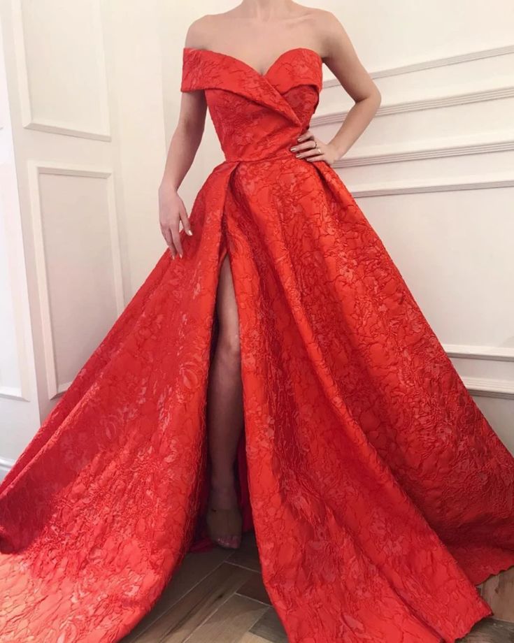 Cinnabar Beauty TMD Gown – Teuta Matoshi Teuta Matoshi, Red Formal Dresses, Red Prom Dresses, Dress Muslim, Looks Party, Evening Dresses Plus Size, Red Prom, Prom Night, Red Prom Dress