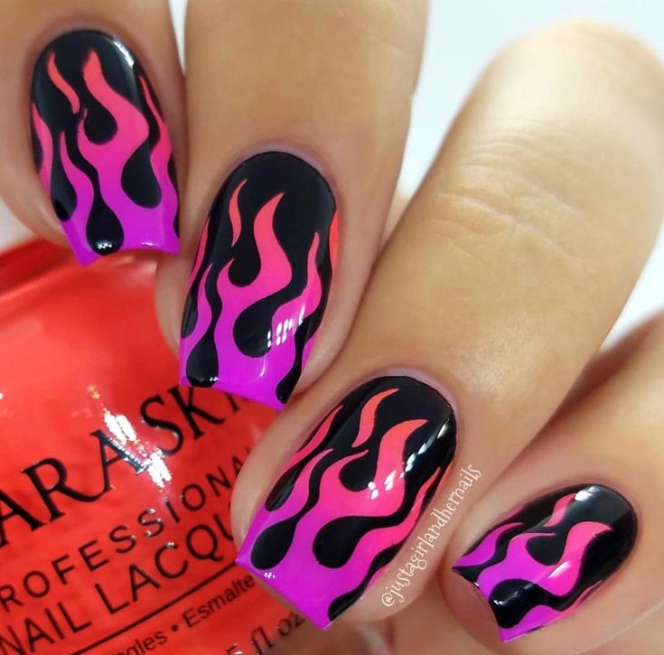 Hotwheels Nail Art, Short Acrylic Nails Flames, Colorful Flame Nails, Cute Grunge Nails, Fire Nails Designs, Flames Nail Art, Neon Flames, Racing Nails, Nails Rainbow