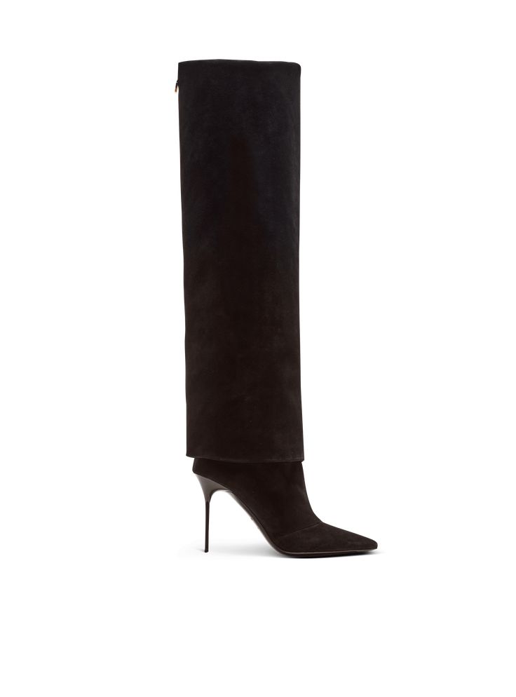 Ariel suede boots black - Women | BALMAIN Balmain Boots, Suede Boots Black, Paris Logo, Balmain Paris, Point Shoes, Black Suede Boots, Airport Fashion, Pointed Toe Shoes, Boot Pumps