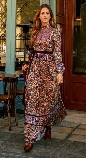 Boho Maxi Dress Outfit, 70s Fashion Hippie, Look Boho Chic, Fashion 70s, Mode Hippie, Maxi Dress Outfit, Mode Boho, Bohemian Maxi Dress, Vintage Hippie