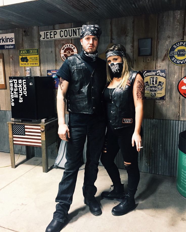 Biker Halloween costume Motorcycle Girlfriend Outfit, Bikers Costume Halloween, Bikers Halloween Costumes, Couples Biker Halloween Costumes, Biker Halloween Costume Couples, Biker Babe Costume, Biker Gang Outfit, Biker Theme Party Outfit, Biker Couple Costume