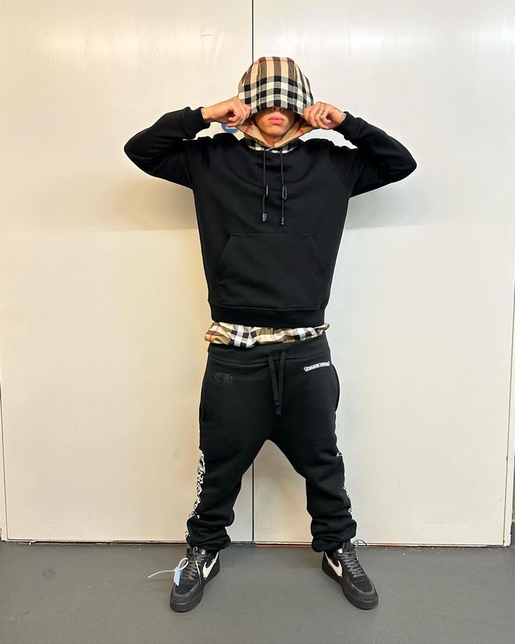 Central Cee Outfit from February 19, 2024 Chrome Hearts Logo, Uk Drip, Black White Sneakers, Sagging Pants, White Air Force 1, White Air Forces, Central Cee, Hype Clothing, Burberry Outfit