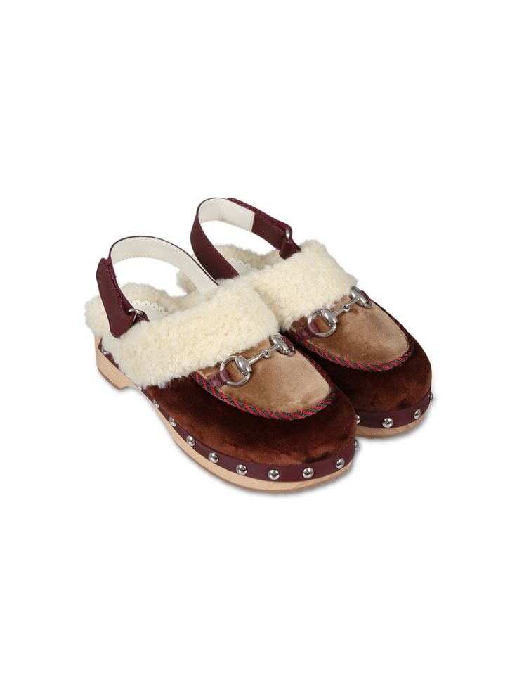 light brown/chocolate brown velvet colour-block panelled design signature Web-stripe trim round toe signature Horsebit detail faux-shearling trim branded insole wooden sole silver-tone stud embellishment touch-strap slingback This piece comes complete with a protective dust bag. Brown Clogs, Baby Jeans, Guccio Gucci, Gucci Kids, Shoes Teen, Kids Jordans, Boys Accessories, Gucci Belt