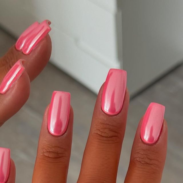 Charlotte Herberts on Instagram: "Sherbet Chrome 🩷  @glossifyofficial  @lucypastorellitools_  @os.ltd   #chromenails #pinkchrome #summernails #chrome #squarenails #pinknails" Cute Acrylic Nails Chrome, Like Pink Nails, Coral Nails With Chrome, Summer Crome Nails, Pink Chrome Nails Designs Square, All Chrome Nails, Colourful Chrome Nails, Coral Chrome Nails Designs, Cute Summer Acrylic Nails Square