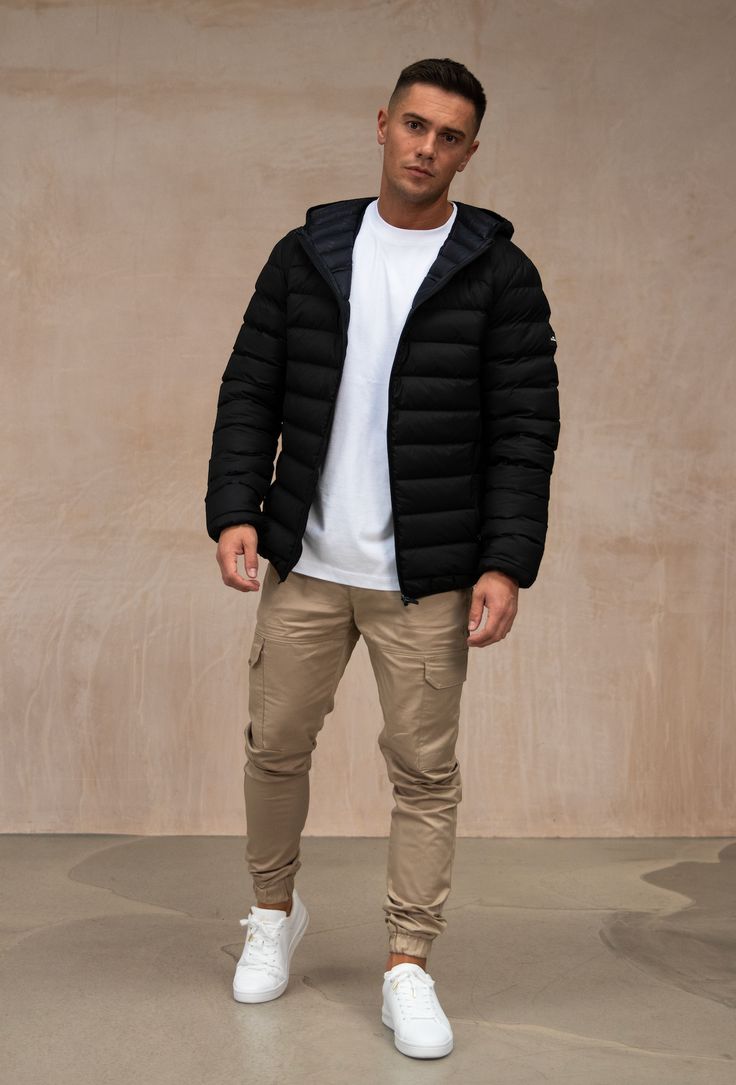 Your new winter jackets are here⚡️ Black Winter Jacket Outfit Men, Winter Outfits Men Jackets, Tan Sweater Outfit Men, Men Winter Jacket Outfit, Mens Winter Fits, Men Puffer Jacket Outfit, Black Puffer Jacket Outfit Men, Smart Casual Men Winter, New York Winter Outfit Men