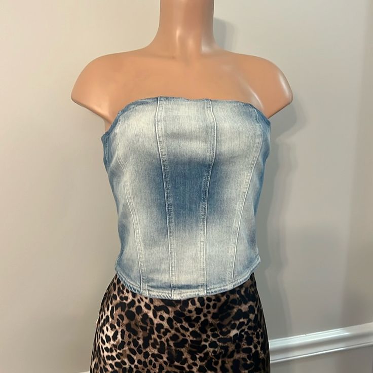 Zara Denim Top Stretch Beautiful Denim Top, Zara Tops, Color Blue, Zara, Womens Tops, Women Shopping, Blue, Color