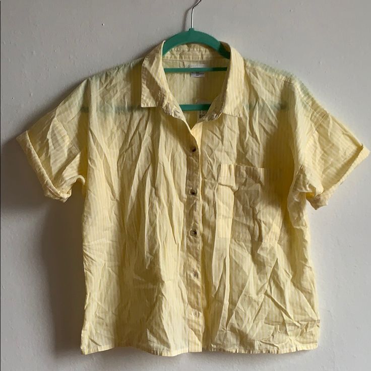 Never Worn! From Uo In The Uk. Cotton. Retro Cotton Shirt For Day Out, Yellow Relaxed Fit Cotton Blouse, Yellow Cotton Blouse With Relaxed Fit, Relaxed Fit Yellow Summer Blouse, Yellow Collared Top For Beach, Casual Yellow Top For Daytime, Summer Daytime Short Sleeve Tops, Retro Cotton Tops From Urban Outfitters, Urban Outfitters Vintage Cotton Top