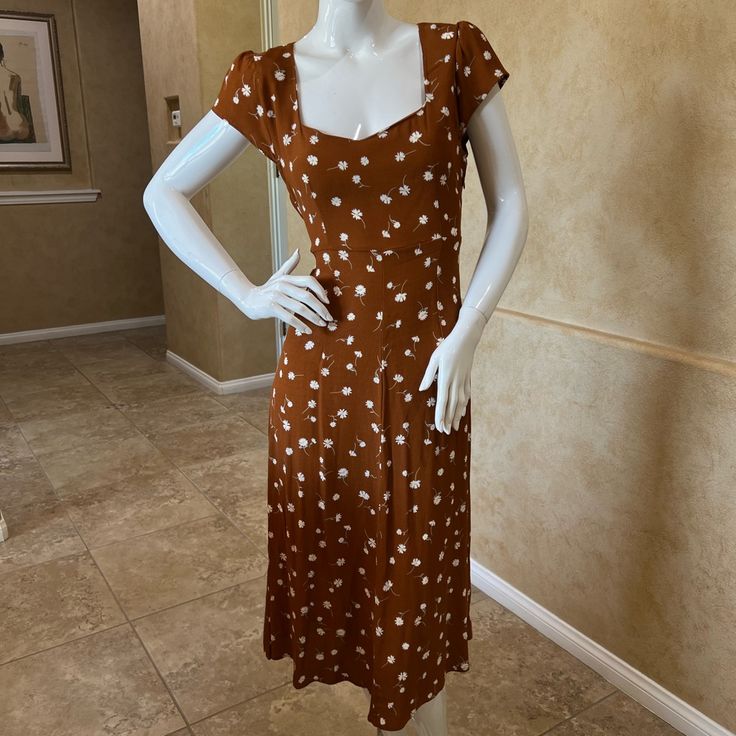 Never Worn But Don’t Have Tags. Excellent Condition! Casual Brown Rayon Dress, Fitted Casual Rayon Dress, Casual Maxi Dress With Square Neck For Date Night, Fitted Rayon Casual Dress, Casual Square Neck Maxi Dress For Date Night, Brown Rayon Spring Dress, Casual Rayon Midi Dress For Date Night, Brown Fitted Summer Midi Dress, Fitted Brown Summer Midi Dress