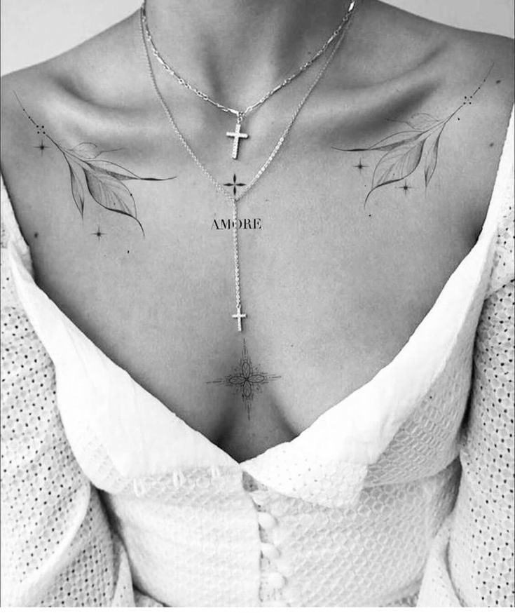 Clavicle Tattoo, Tattoo Fine Line, Small Chest Tattoos, Ribcage Tattoo, Small Pretty Tattoos, Spine Tattoos For Women, Pretty Tattoos For Women, Spine Tattoos, Line Work