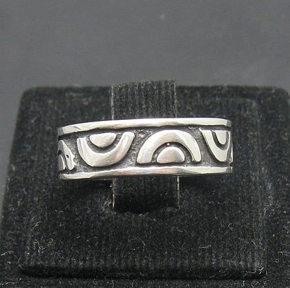 Sterling silver ring - R000484. Stamped 925. Approximate weight 4.8 grams. Width 0.6cm (0.24 inches). All sizes from 3.5 to 9 available! All our jewels are made from solid sterling silver 925/1000 and are carefully crafted by hand in our family workshop. We dispatch your orders in 5 working days, worldwide and the postage is $5. We ship registered priority mail. Please allow 5-7 working days for delivery in Europe and 10-15 working days outside Europe. For any questions - please do not hesitate Handmade Sterling Silver Rings, Sterling Silver Rings Bands, Silver Jewels, Wax Casting, Lost Wax Casting, Jewelry Photography, Silver Band Ring, Lost Wax, Sterling Silver Bands