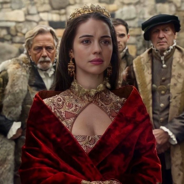 Mary Stuart Reign icon Mary Stuart Reign, Drama Clothes, Reign Mary, Reign Fashion, Reign Dresses, Queen Dresses, Mary Stuart, Adelaide Kane, Mary Queen Of Scots