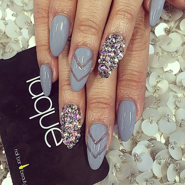 Nail Art Paillette, Grey Nail, Gray Nails, Nails Polish, Get Nails, Hot Nails, Fabulous Nails, Fancy Nails, Dope Nails