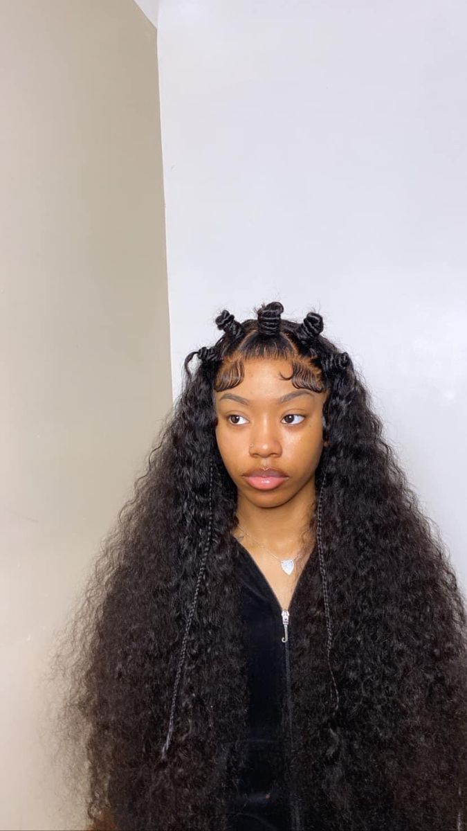 Curly Wig Hair Styles For Black Women, Curly Lace With Braids, Lace Front Curly Wig Hairstyles, Styles To Do With Curly Wig, Curly Lace Styles, Styled Curly Wig, Unique Wig Hairstyles For Black Women, Hairstyles On Curly Wig, Curly Wig Install Styles