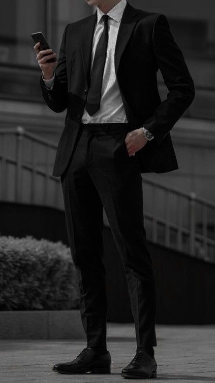 [Promotion] 61 Most Saved Wedding Suits Men Black Hacks You Need To See In All Season #weddingsuitsmenblack Suits For Guys, Black And White Suit, Black Suit Men, Gentleman Aesthetic, Classy Suits, Classy Outfits Men, Men Stylish Dress, Guys Clothing Styles, Fashion Suits For Men