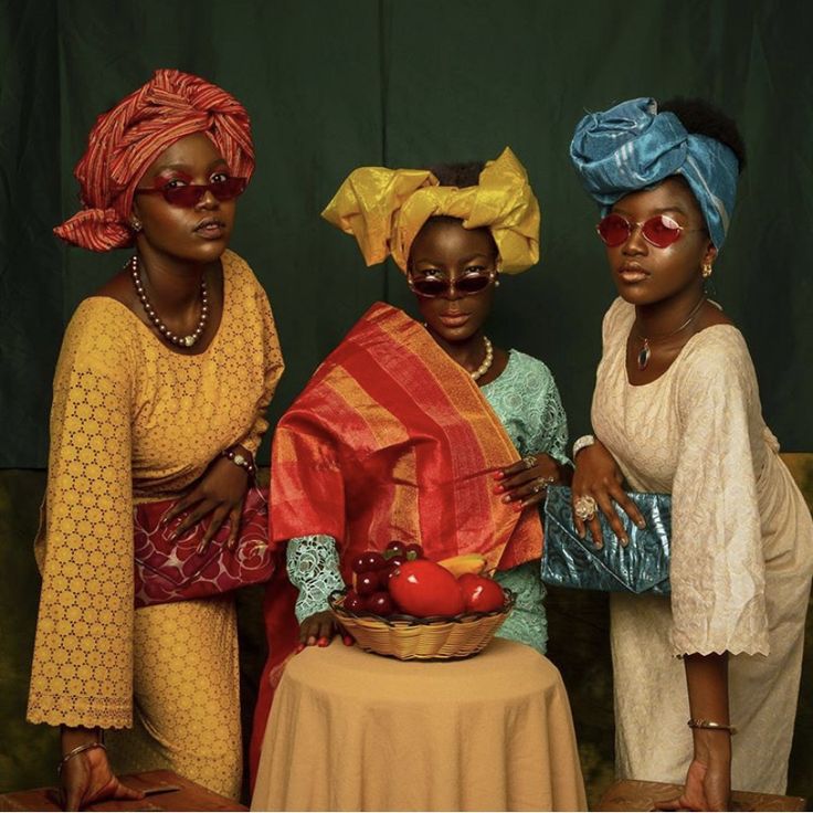 Nigerian Culture, Afrocentric Fashion, African Royalty, Mom Friends, Vintage Black Glamour, Black Photography, Nigerian Styles, African People, Photoshoot Themes