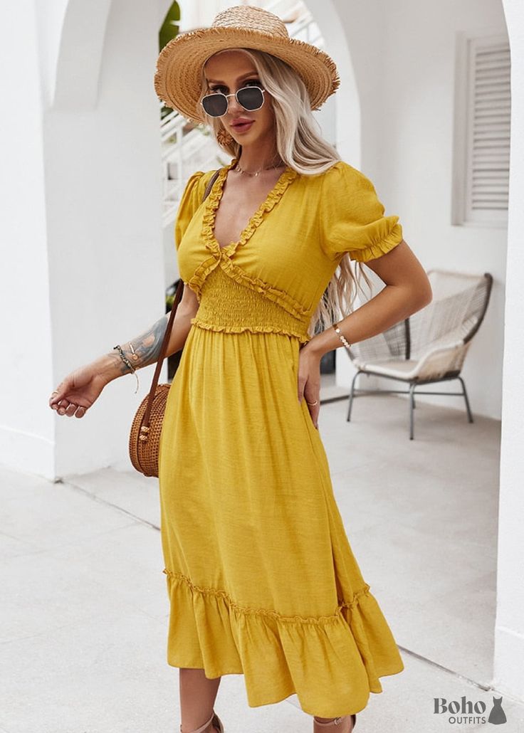 Yellow boho dress with plunge neckline for Beach! This bright yellow boho maxi dress is the perfect way to add sunshine to your collection. For elongating the figure, this dress's maxi length is perfect. The ruffled neckline plays on your femininity by drawing attention to your chest. This beautiful yellow bohemian dress is perfect for a hot summer day when accessorized with a little wicker bag and delicate gold jewelry. In the table below, you will find the dimensions of the dress. To know your Yellow Boho Dress, Satin Ruffle Dress, Yellow Long Dress, Boho Beach Dress, Boho Summer Dresses, Yellow Skirt, Long Bodycon Dress, Bohemian Maxi Dress, Ruffled Neckline