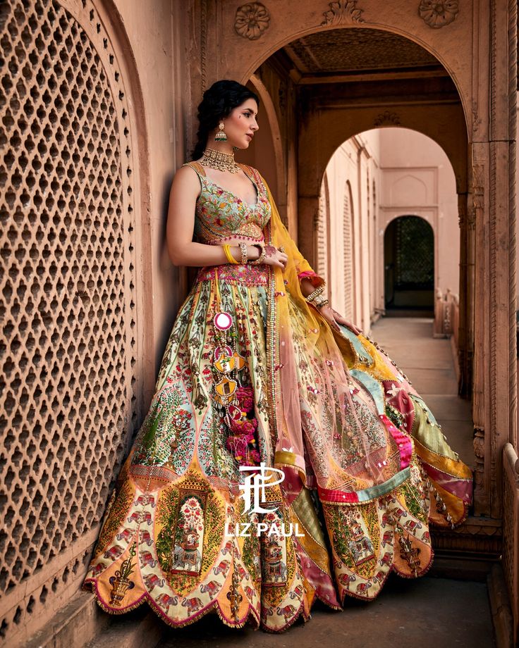 Latest Bridal Lehenga Designs, Bridal Lehenga Designs, Latest Bridal Lehenga, Trendy Outfits Indian, Mehendi Outfits, Lehenga Designs Simple, Indian Bride Outfits, Traditional Indian Dress, Indian Dresses Traditional