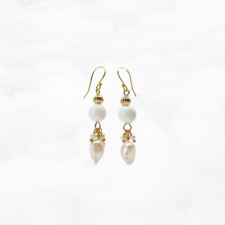 Pearl Feather Tridacna Earrings - Yun Boutique