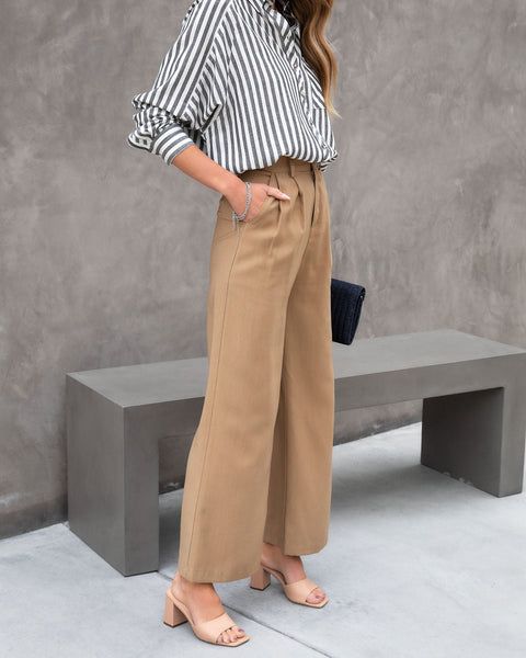 Chic Wide-leg Work Pants With Pockets, Wide-leg Work Pants With Patch Pockets, Neutral Wide Leg Bottoms With Belt Loops, Brown Straight Chinos For Fall, Brown Chinos For Fall, Brown Chinos Trousers For Fall, Brown Chinos With Pockets For Fall, Neutral Wide-leg Pants With Belt Loops, Fall Brown Chinos With Pockets