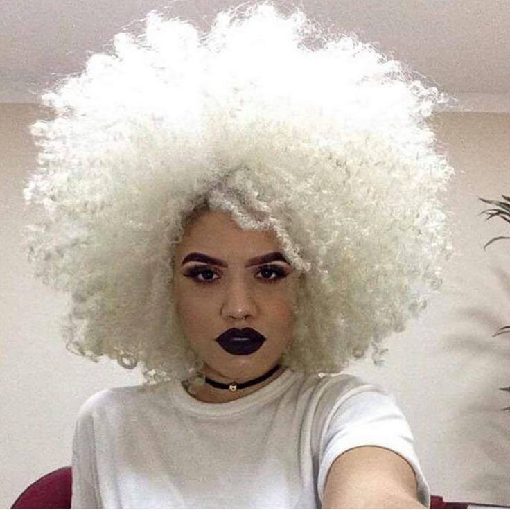 Adorable Naturals Afro Tattoo, White Afro, Blonde Afro, Afro Hair Care, Big Afro, Afro Style, Pelo Afro, Afro Wigs, Curly Afro