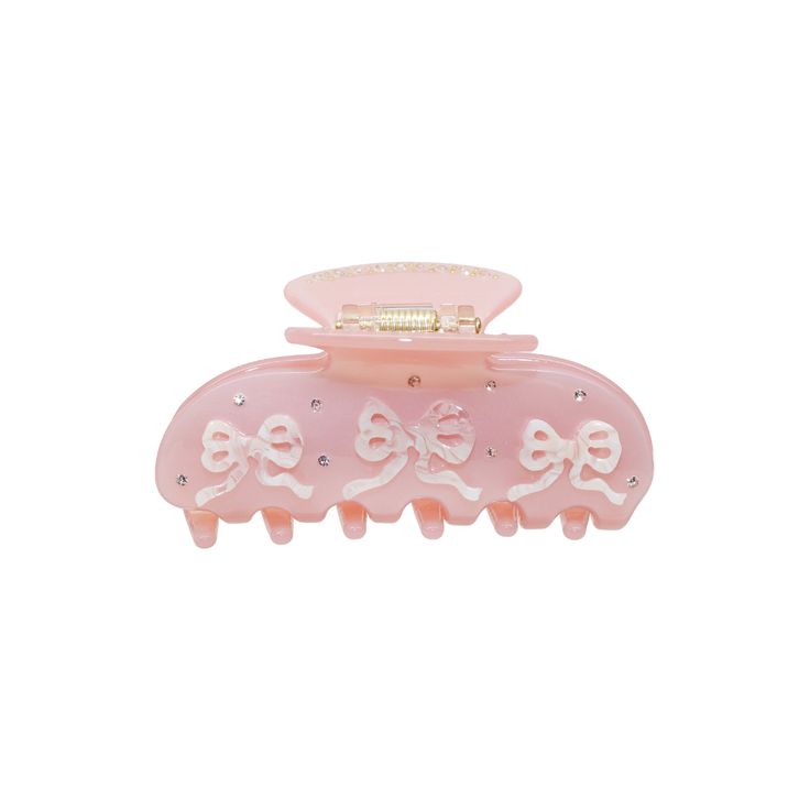 Designed with love and ultra-femininity in mind, our Sweetheart Clip in Pink Pixie will hold your hair from morning until night. Pink Pixie, Emi Jay, Pink Girly Things, Birthday List, Perfect Pink, Birthday Wishlist, Hair Claws & Clips, Claw Clip, Christmas Wishlist