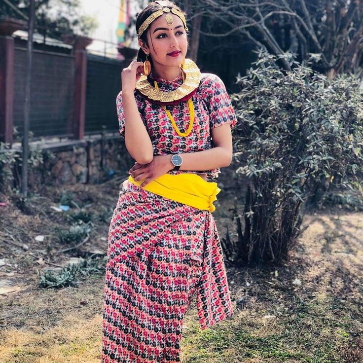 Chhetri Cultural Dress, Nepali Dress Traditional, Nepal Traditional Dress, Nepali Cultural Dress, Nepali Outfit, Nepali Traditional Dress, Nepali Clothing, Nepali Aesthetic, Nepali Dress