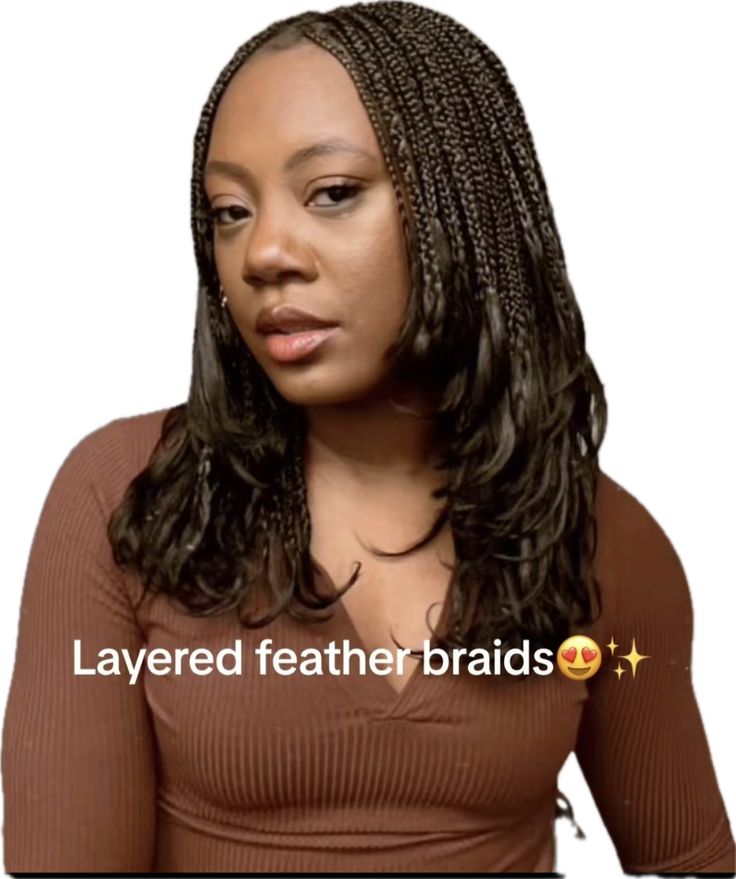 Yaki Pony Style Braids, Short Feather Braids, Layered Bob Braids, Feathered Braids Black Women, Layered Feathered Braids, Short Ginger Braids, Short Layered Braids, Wolfcut Braids, Feathered Braids