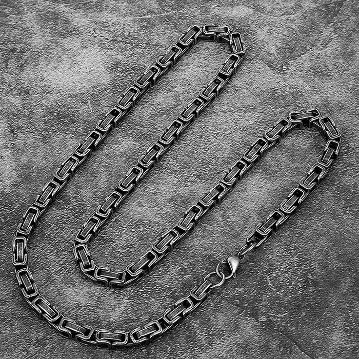 Introducing the Techwear Necklace! This stylish and unique piece is perfect for anyone who wants to make a statement. Crafted from Stainless Steel, this necklace is built to last. The Cuban link chain design is both eye-catching and fashionable, while the black finish gives it a edgy, modern look. Whether you're dressing up for a night out or just accenting your everyday style, the Techwear Necklace is the perfect accessory. Vintage Chain Necklace, Male Jewelry, Party Necklace, Style Punk, Chains Necklaces, Black Necklace, Cuban Link Chain, Mood Tracker, Men Vintage