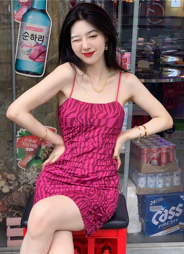 Pink Pleated Zebra Bodycon Dress | Lia - ITZY M Kpop Dress, Fashion Chingu, Black Lace Mini Dress, French Dress, K Fashion, White Crochet, Types Of Dresses, Lace Mini Dress, Amusement Park