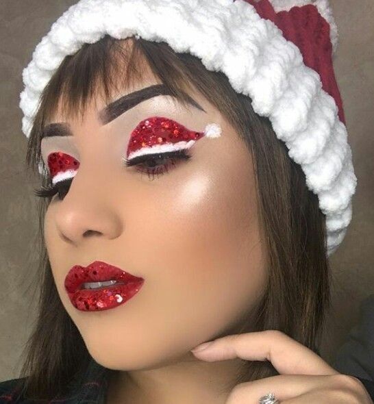 Easy Christmas Eyeshadow Looks, Creative Christmas Makeup Looks, Christmas Makeup Looks Simple, Holiday Eye Makeup, Christmas Makeup Simple, Christmas Party Makeup, Christmas Makeup Looks, Xmas Makeup, Christmas Eyeshadow