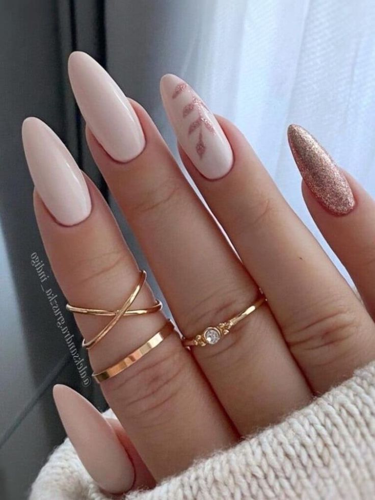 Long Almond Nails Designs Winter, Classy Black Nails, January Nail Designs, Grey Nail Designs, Brown Nails Design, Teal Nails, Graduation Nails, May Nails, January Nails