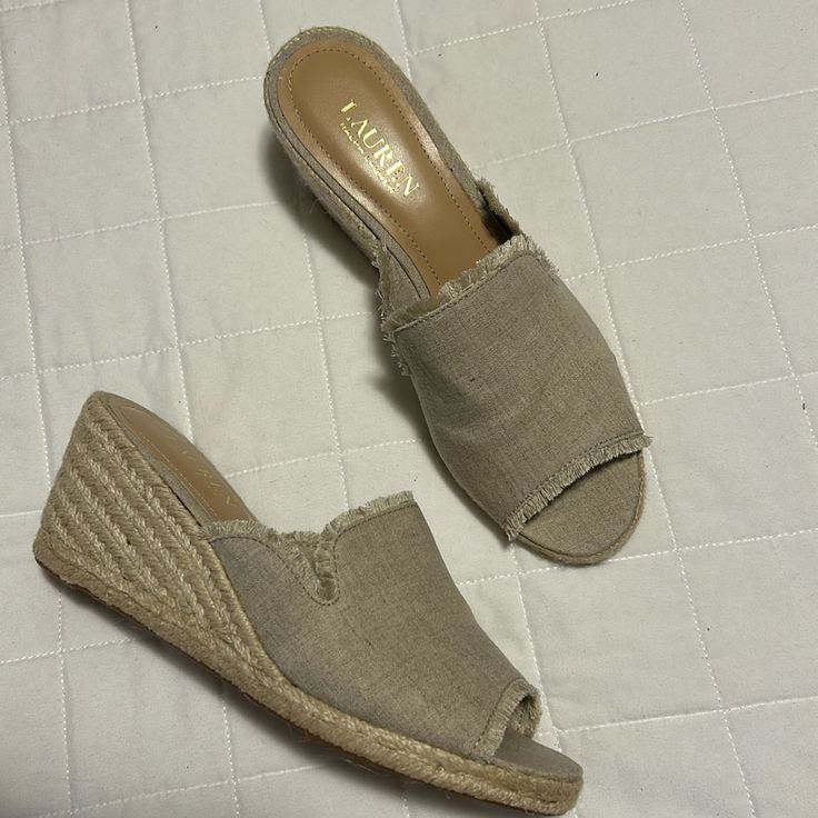 New Without Tags, But Has Marker With Date On Sole, See Last Photo. This Will Wear Off When Worn. Ralph Lauren Carlynda Espadrille Wedge Sandals Natural Linen. Size 9 No Scuffs Or Damage. Beige Slip-on Wedge Sandals With Woven Sole, Comfortable Beige Wedge Sandals With Round Toe, Comfortable Beige Wedge Sandals For Spring, Beige Casual Slip-on Wedge Sandals, Comfortable Beige Closed Toe Wedge Sandals, Spring Almond Toe Platform Wedge Sandals, Ralph Lauren Sandals For Spring, Ralph Lauren Spring Sandals, Casual Beige Wedge Sandals With Cushioned Footbed