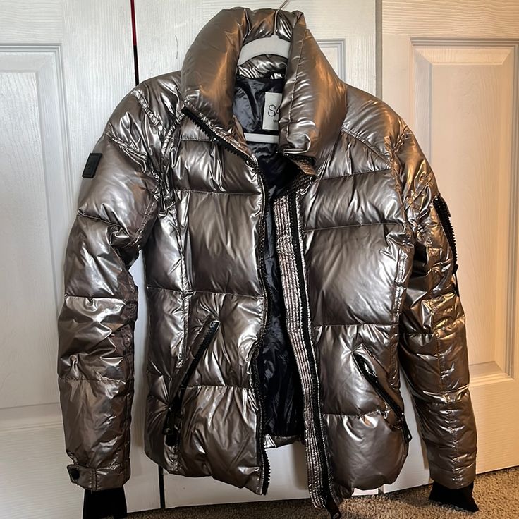 Gunmetal Size Small, “Sam. New York” Puffer Jacket New York Puffer Jacket, Puffer Coat, Puffer Jacket, Puffer, Jackets & Coats, Jackets For Women, New York, Grey, Full Service