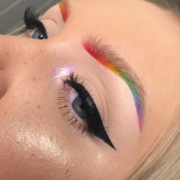 Rainbow Piercing, Rainbow Eyebrows, Pride Ideas, Christmas Rainbow, Pride Makeup, Graphic Makeup, Rave Makeup, Rainbow Makeup, Eye Makeup Designs