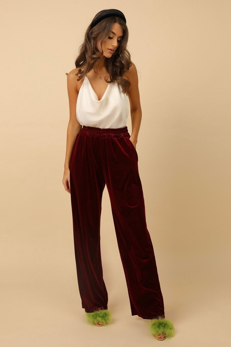 Velvet women pants. It is very comfortable to wear it. You can order all lounge suit : https://www.etsy.com/shop/DesirCouture?section_id=38378866 Our Clothing are made from High Quality Fabric. ❖ In my shop the size scale is different. Please read the dress description and find your size. ❖ Ordering the Pantsuit, write your measurements: height without shoes, waist, hips measurements. Upper Thigh circumference, inseam with shoes you will wear. (XXS) US 0 /UK 2/- Bust 32.3 (82 cm), Waist 24.4 (62 Bridesmaid Pants, Formal Smart Casual, Couture Bridesmaid Dresses, Smart Casual Look, Clothes For Women Over 50, Velvet Trousers, Flare Sleeves, Velvet Blouses, Womens Pants