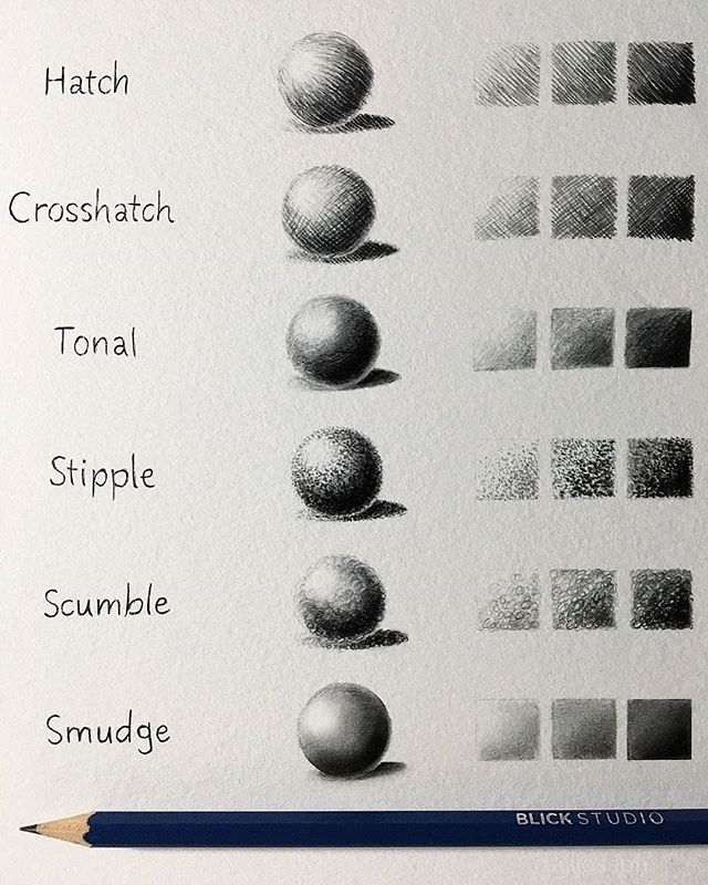 the different shapes and sizes of balls are shown in this drawing book, which shows how to draw them with colored pencils