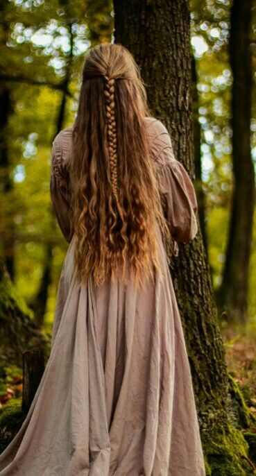 ☽O☾ The Witch Within - pagan novel by Iva Kenaz - moods ☽O☾ #wicca #pagan #witch Fairytale Hair, Medieval Hairstyles, Hairstyles Theme, Aesthetic Funny, In The Woods, Hair Goals, Star Trek, Hair Inspo, Cute Hairstyles