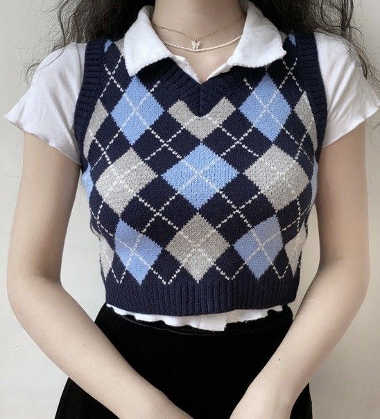 Plaid Sweater Vest, Retro Baby, Vintage Pullovers, Plaid Sweater, Estilo Preppy, Sweater Vest Women, Vest Outfits, Sleeveless Sweater, Knit Vest