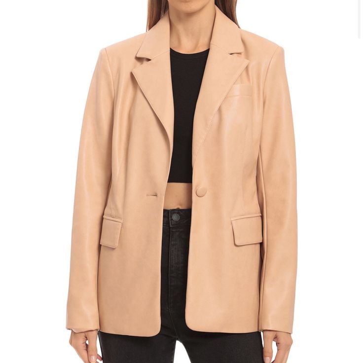 Leather Blazer Perfect For Layering Beige Leather Outerwear With Lapel Collar, Classic Faux Leather Jacket For Fall, Beige Leather Blazer For Office, Tailored Leather Jacket For Fall, Fall Faux Leather Workwear Blazer, Beige Leather Blazer For Spring, Fall Workwear Blazer In Faux Leather, Fall Faux Leather Blazer For Work, Classic Beige Leather Jacket For Work