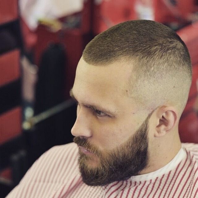 Barba Hipster, Military Haircuts Men, Haircuts For Receding Hairline, Haircuts For Balding Men, Military Hair, High And Tight Haircut, Buzz Cut Hairstyles, Military Haircut, Beard Haircut