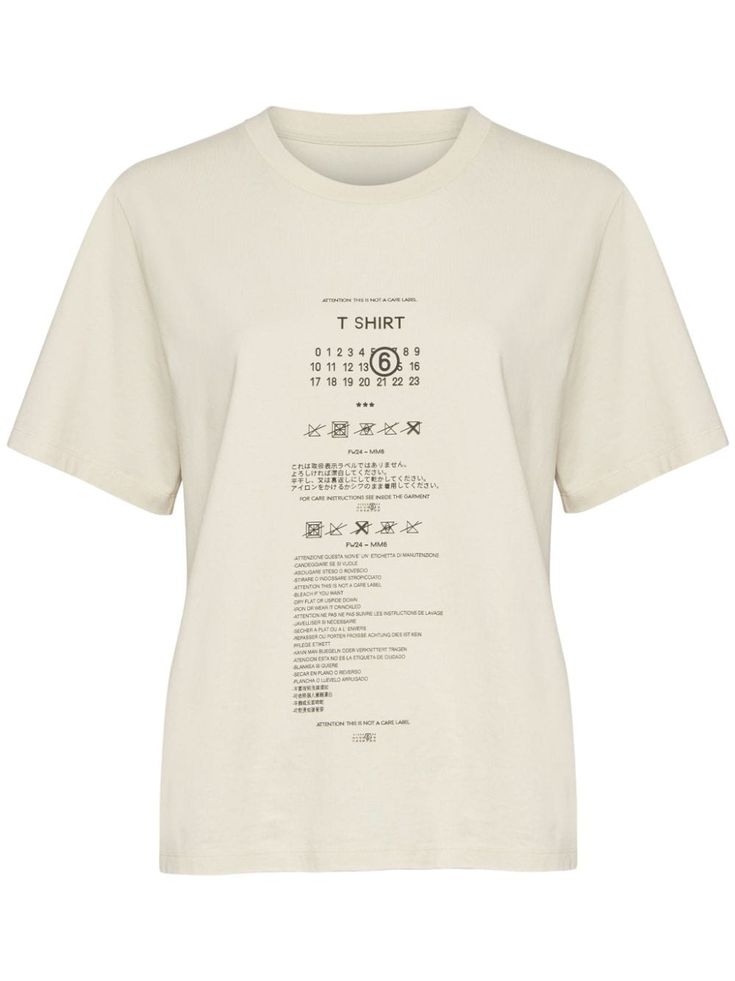 light beige cotton jersey texture signature numbers motif graphic print to the front crew neck short sleeves straight hem Bohemian Wedding Guest, City Dress, Latest T Shirt, Graphic Tops, Mm6 Maison Margiela, Care Label, Printing Labels, Jersey Shirt, Light Beige