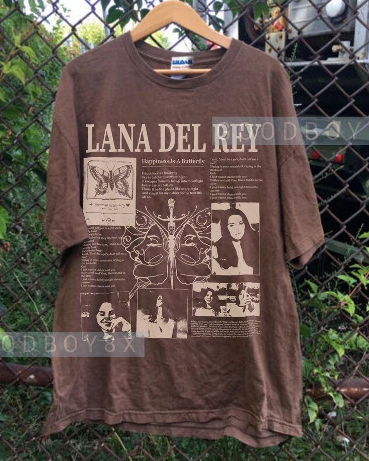 Lana Del Rey Happiness Is A Butterfly Shirt, Lana Del Rey Sweatshirt, Born To Die Shirt Lana Del Rey Oversized Shirt, Lana Del Rey Tee Shirt, Cute Vintage Shirts, Shirt Ideas Vinyl Aesthetic, Lana Del Rey Sweatshirt, Cool Shirts Women, Aesthetic T Shirts Vintage, Aesthetic Shirts Vintage, Euphoria Outfits Aesthetic